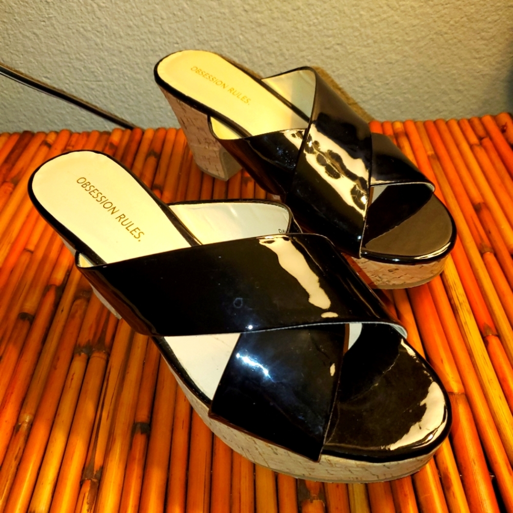 Black Davina Patent Leather Cork Platform Sandal Size 8   c